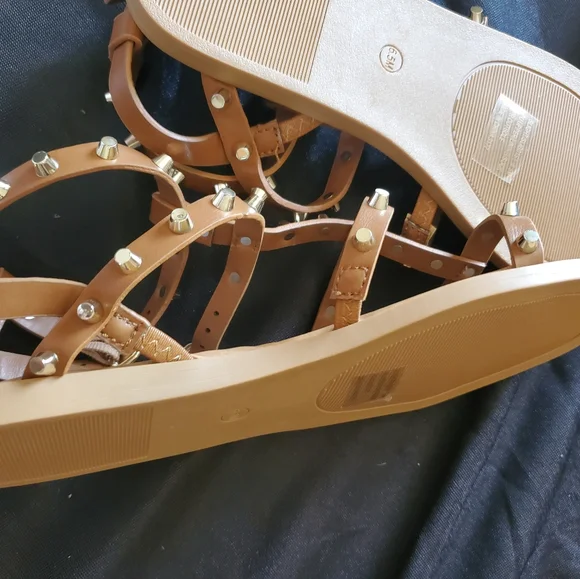 Steve Madden Tan Studded Flat Sandals - Picture 5 of 9
